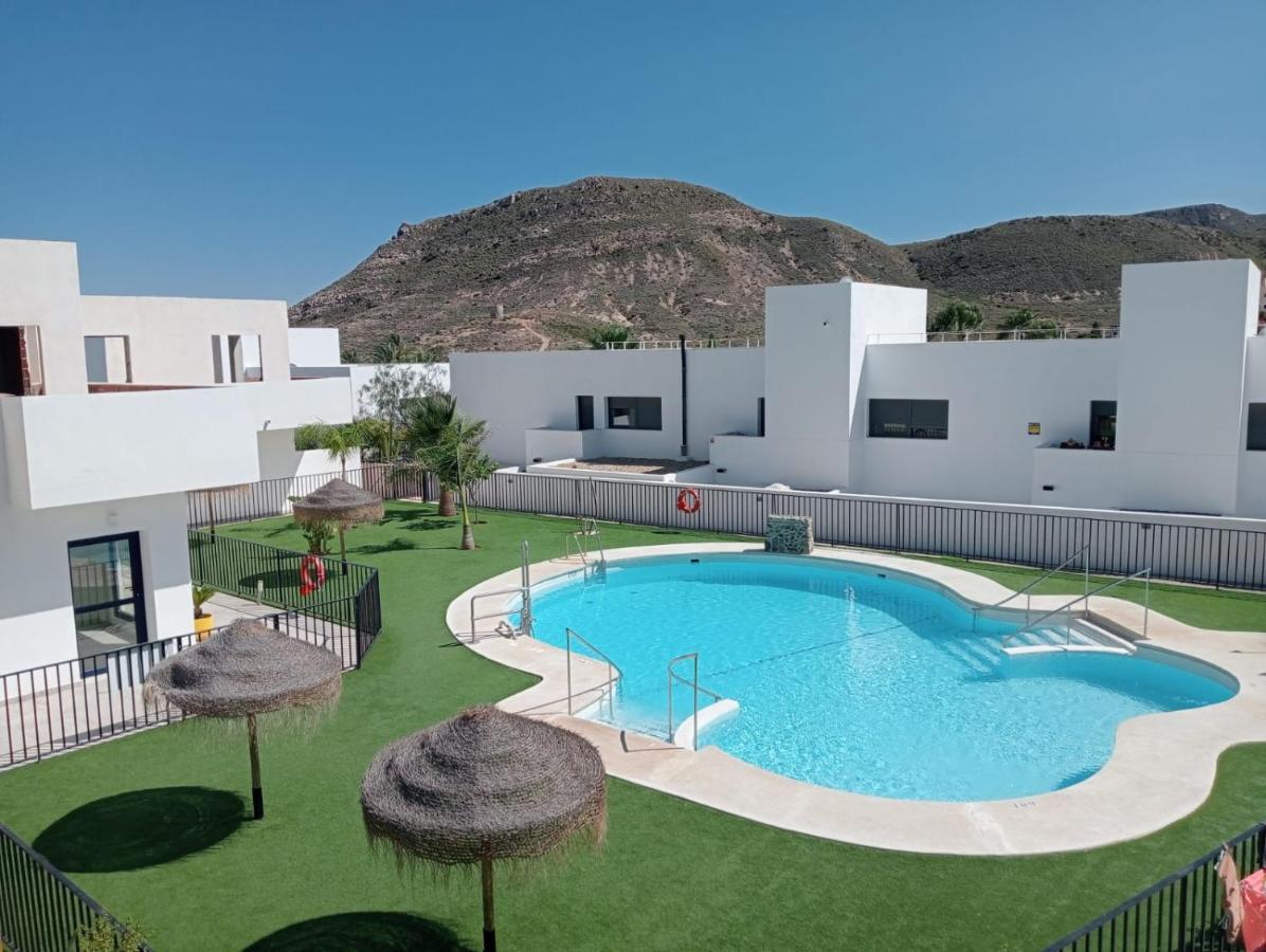 Apartamentos Cala San Pedro 拉斯内格拉斯 外观 照片